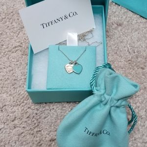 T&Co. Return to Tiffany Mini heart pendents
